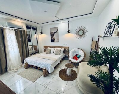 Emeraude Home